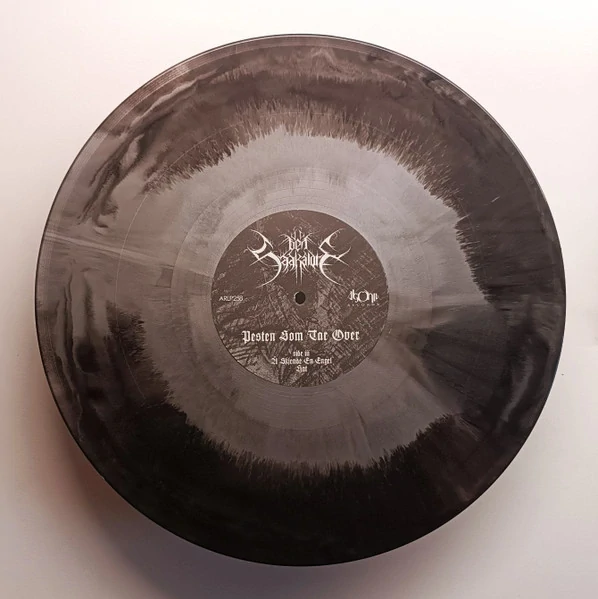 DEN SAAKALDTE - Pesten som tar over 2LP grey black marble